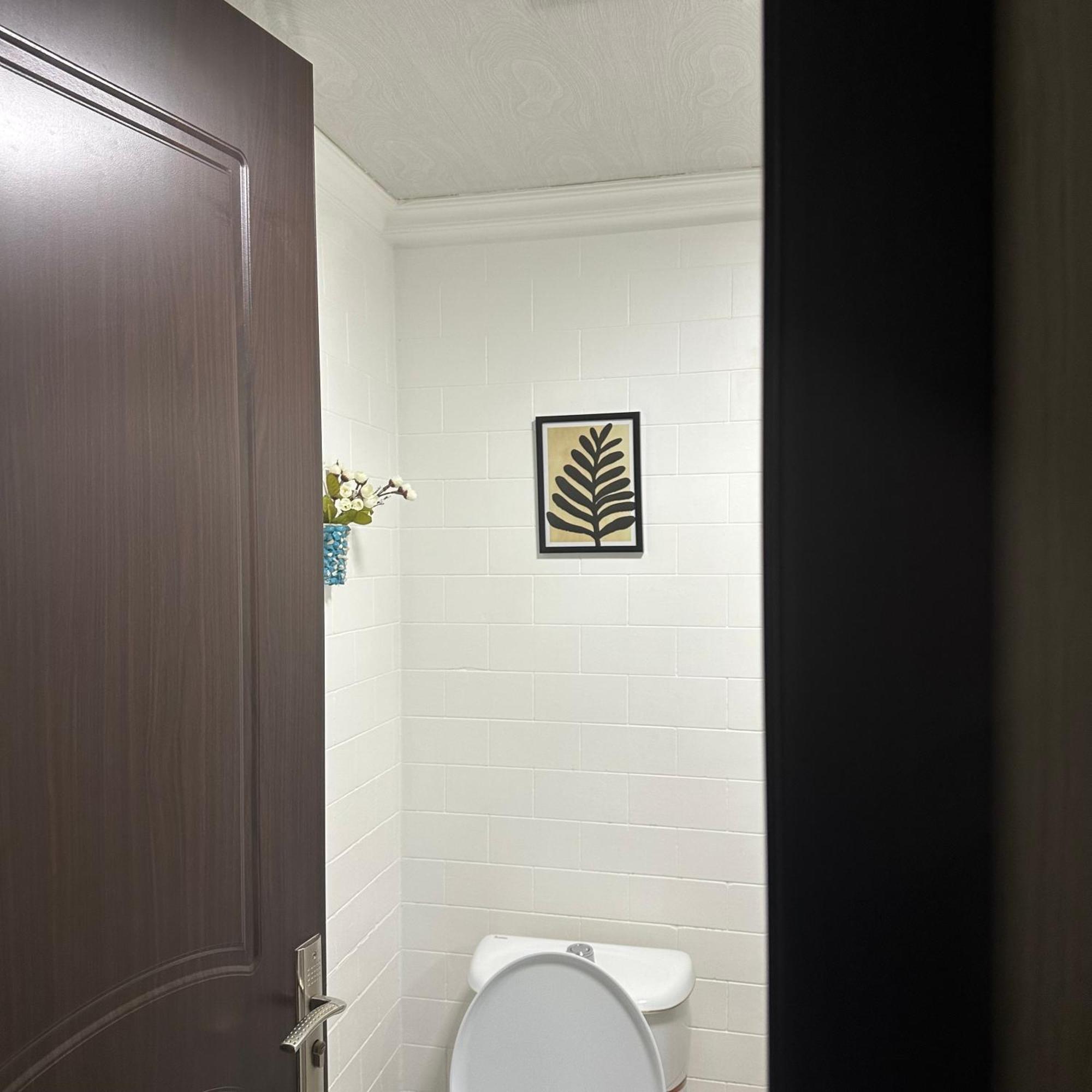 Hotel 1870 كوتايسي المظهر الخارجي الصورة